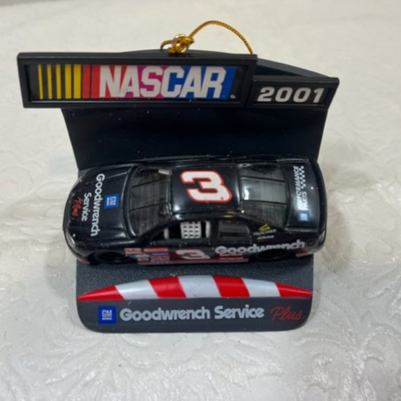 NASCAR Dale Earnhardt 2001 Christmas Tree Ornament Goodwrench Service 2.5x2" - Picture 7 of 8